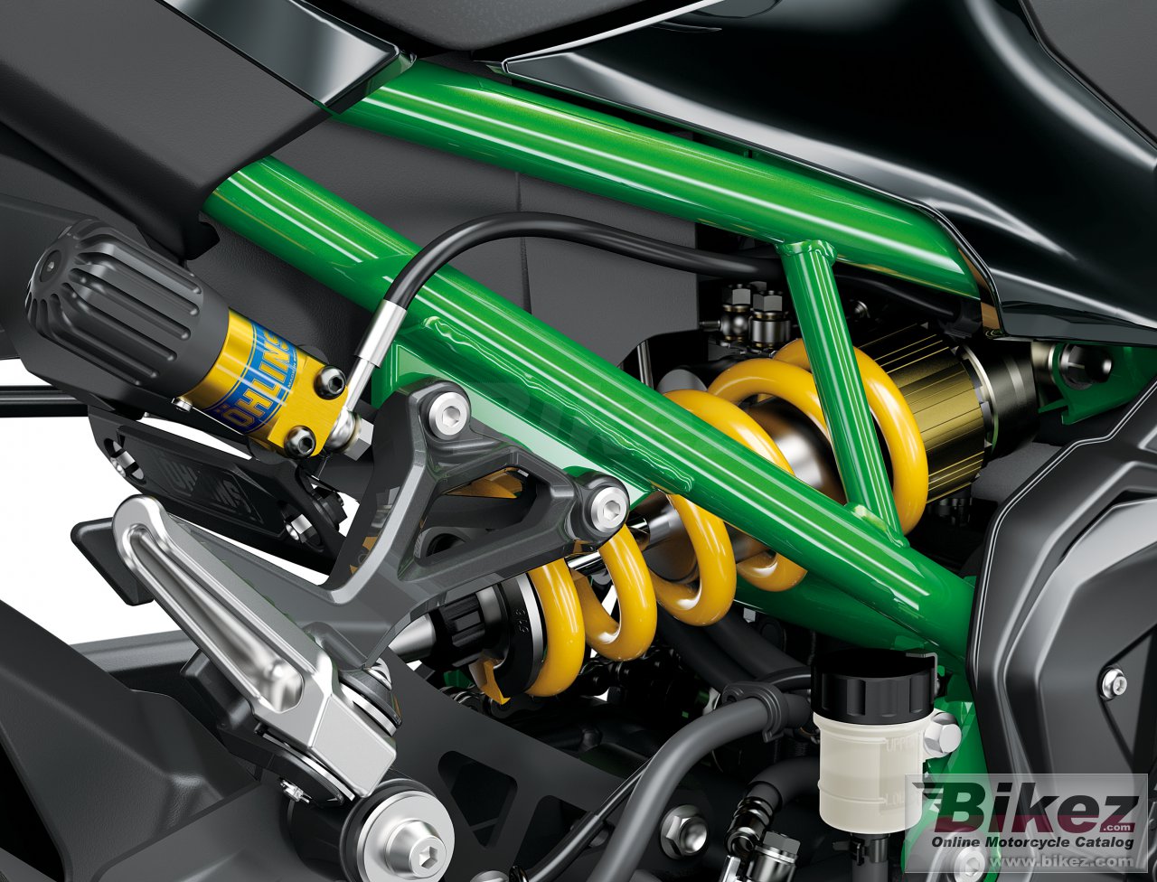 Thumbnail for Kawasaki Z900 SE 2022