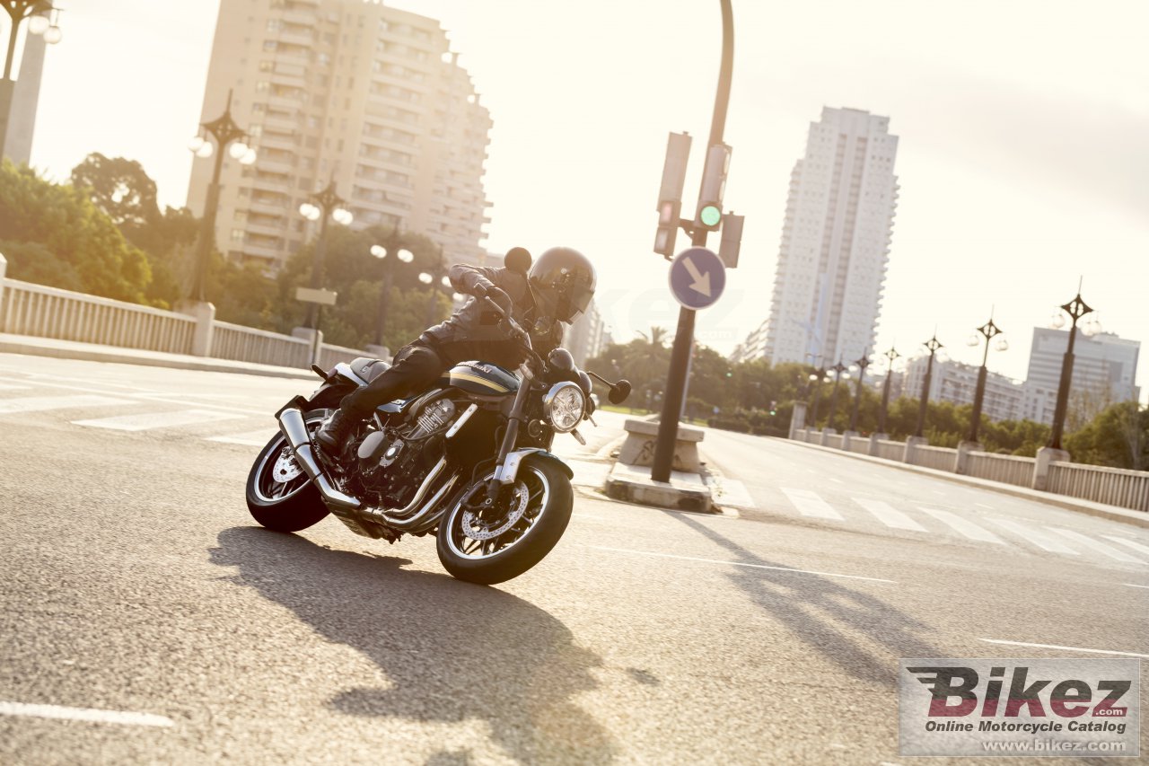 Thumbnail for Kawasaki Z900RS 2023