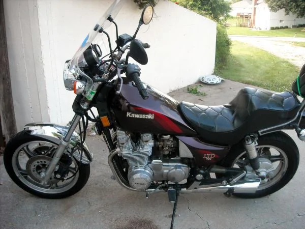 Thumbnail for Kawasaki ZN 700 LTD Shaft 1984
