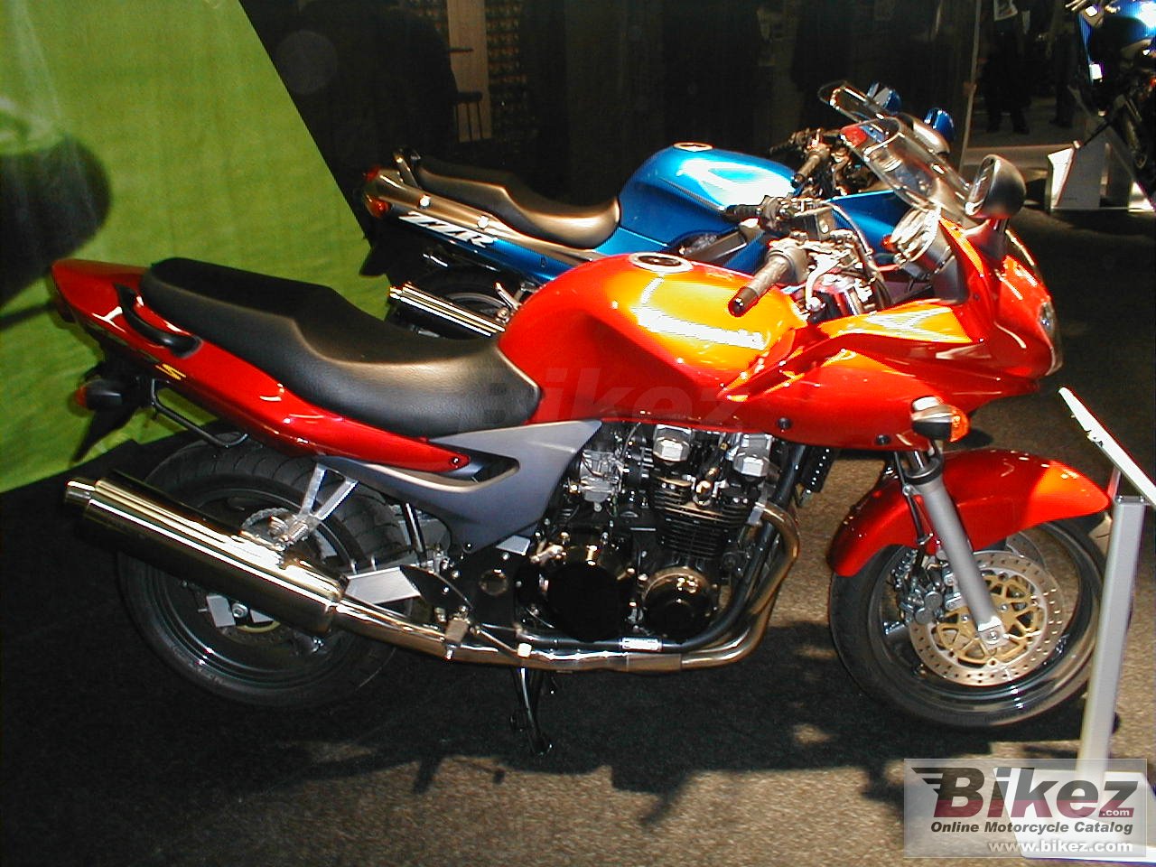 Kawasaki ZR-7 S