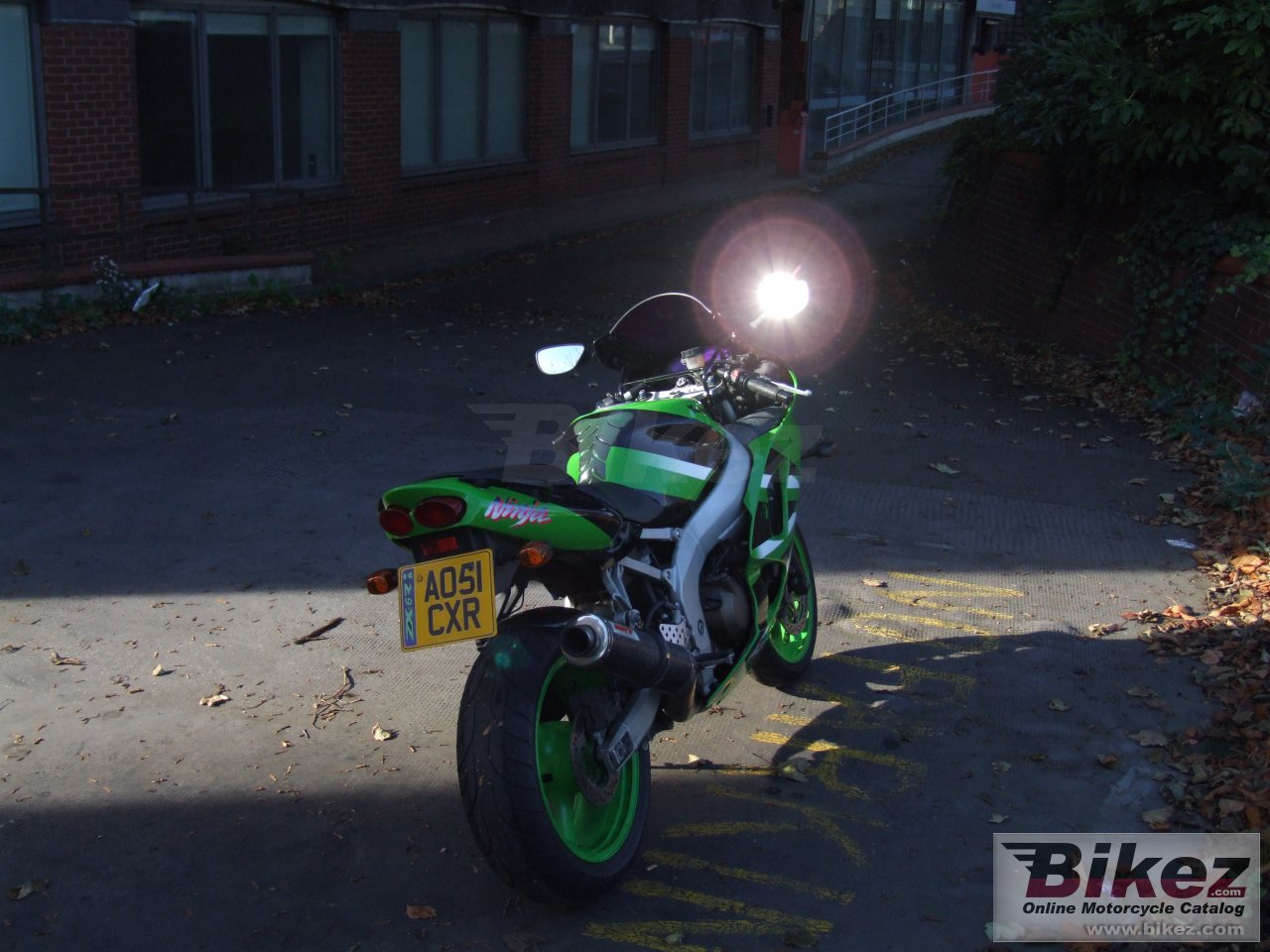 Thumbnail for Kawasaki ZX-6R Ninja 2001