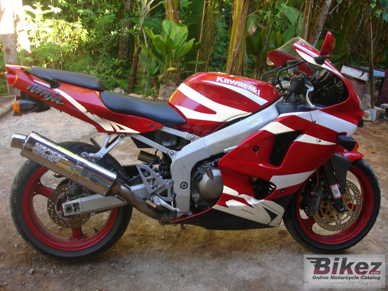 Thumbnail for Kawasaki ZX-7R Ninja 2000