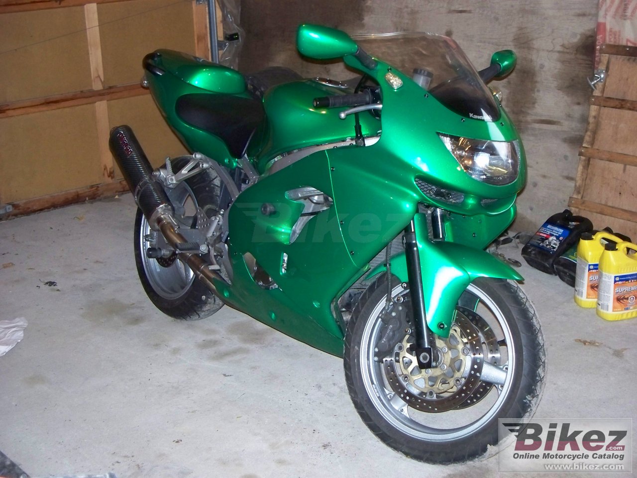 Thumbnail for Kawasaki ZX-9R Ninja 1998