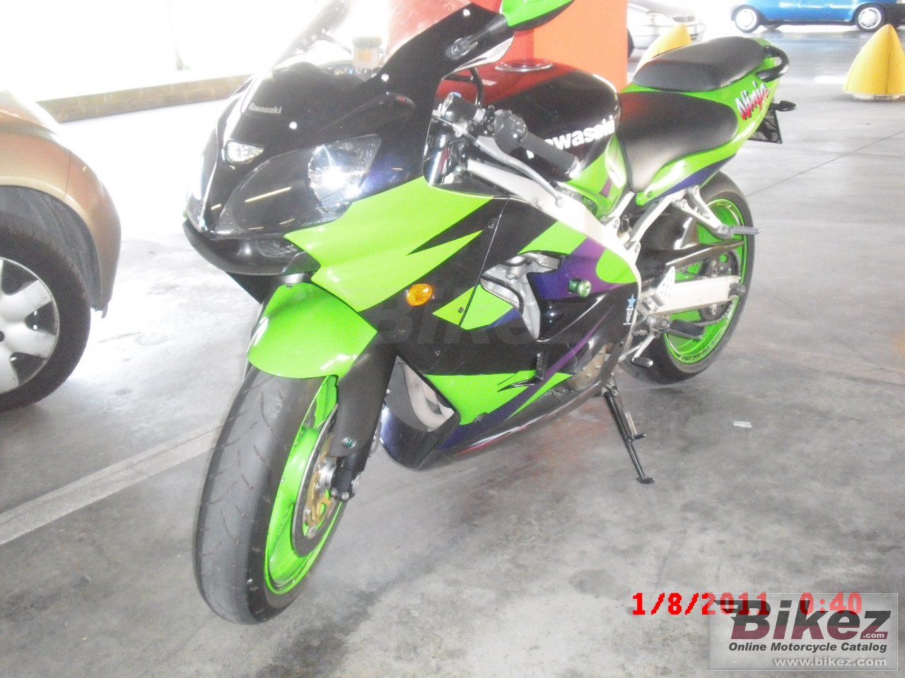 Thumbnail for Kawasaki ZX-9R Ninja 2001
