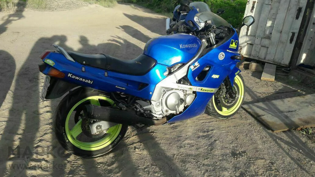 Thumbnail for Kawasaki ZXR 400 1992