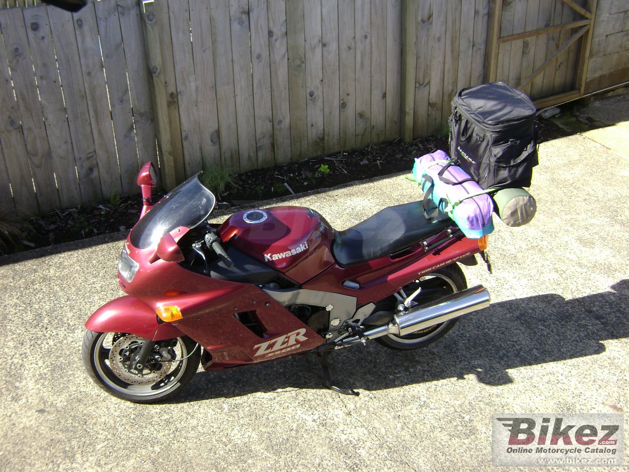 Kawasaki ZZ-R 1100 (reduced effect)