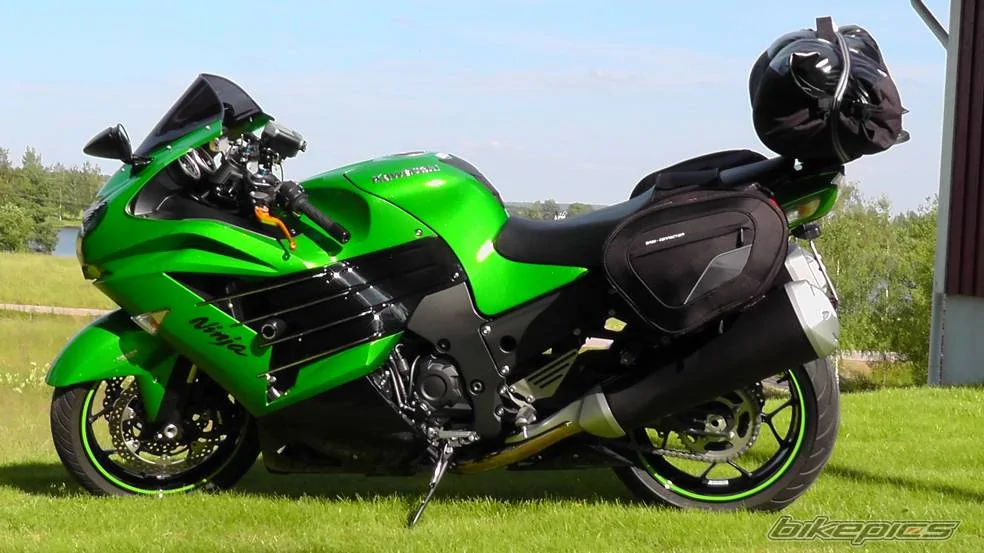 Thumbnail for Kawasaki ZZR1400 2012