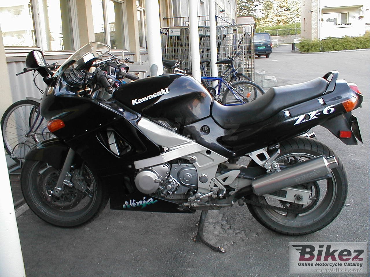 Thumbnail for Kawasaki ZZR 600 1998