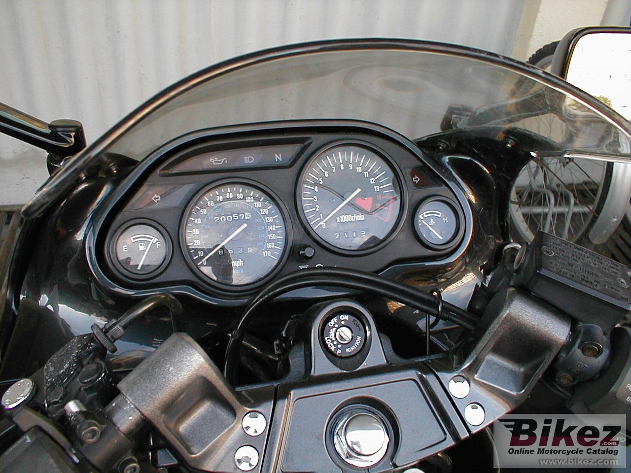 Thumbnail for Kawasaki ZZR 600 1998