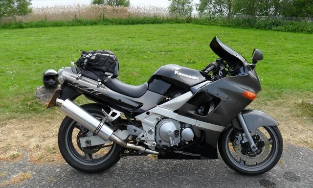 Thumbnail for Kawasaki ZZR 600 2000