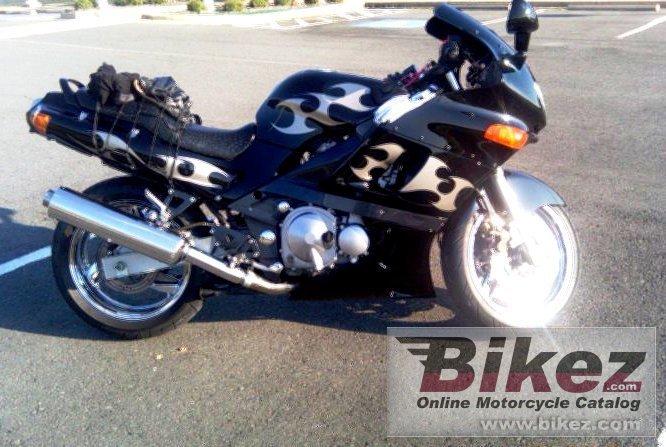 Thumbnail for Kawasaki ZZR 600 2004