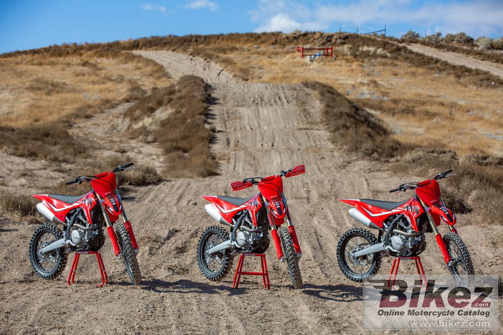 Thumbnail for Kove MX 250 2024