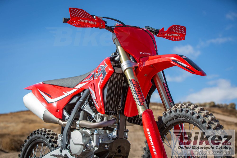 Thumbnail for Kove MX 250 2024