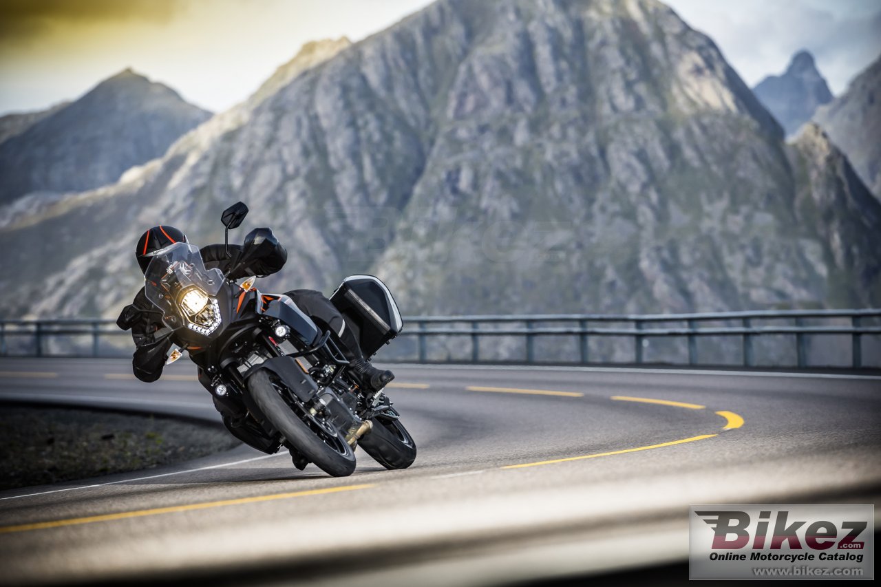 Thumbnail for KTM 1090 Adventure 2018