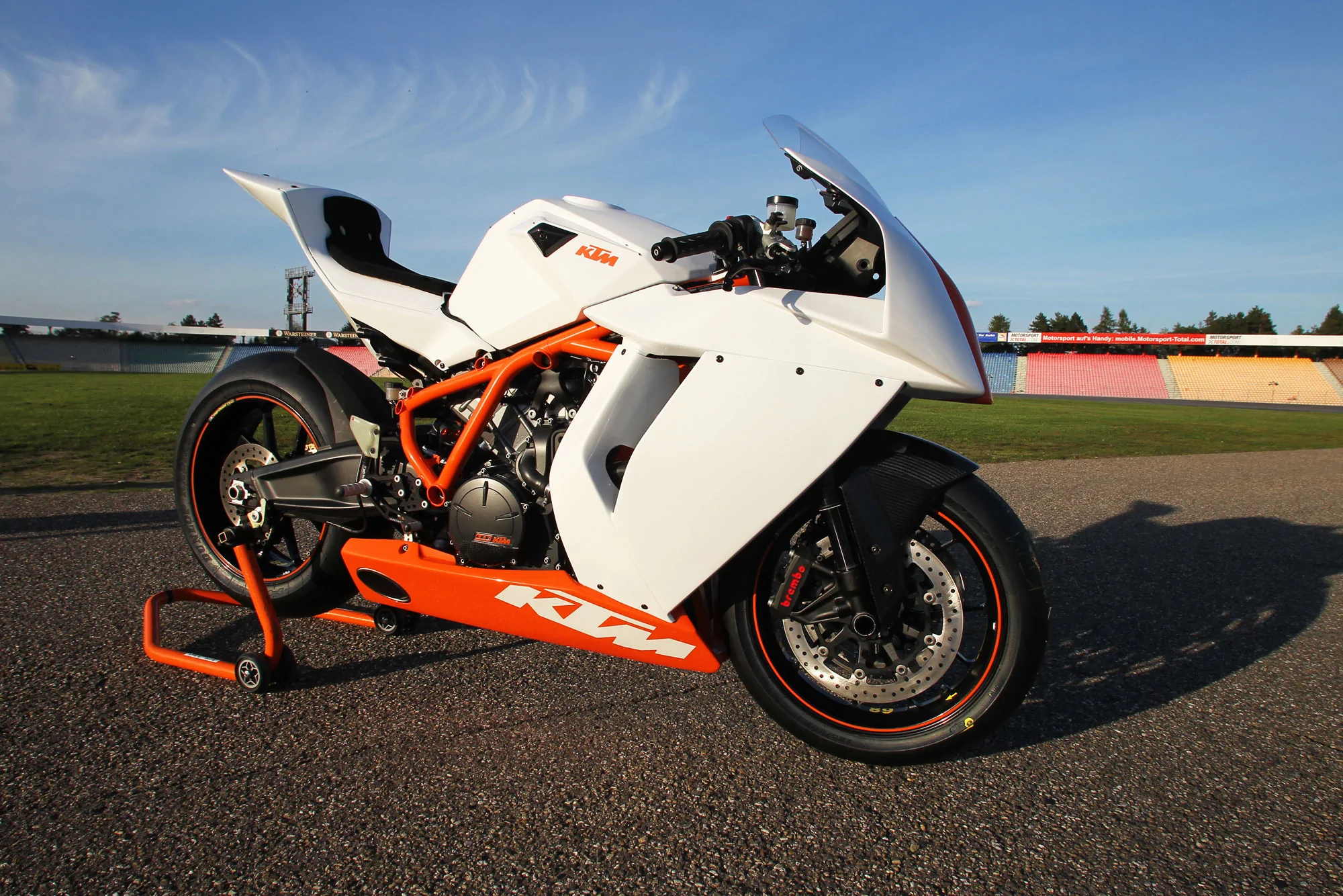 Thumbnail for KTM 1190 RC8 R Track 2013