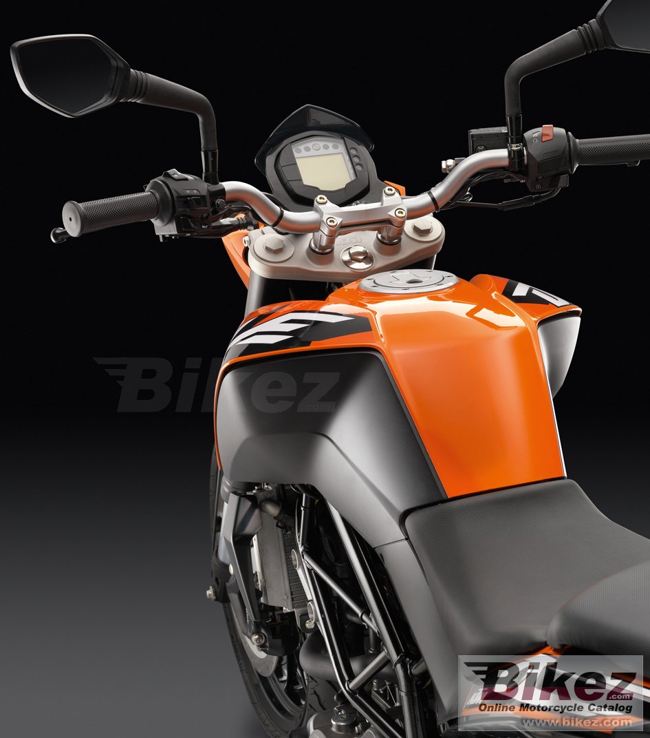 Thumbnail for KTM 125 Duke 2012