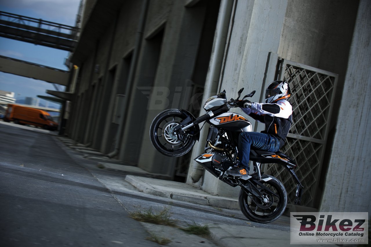 Thumbnail for KTM 125 Duke 2013