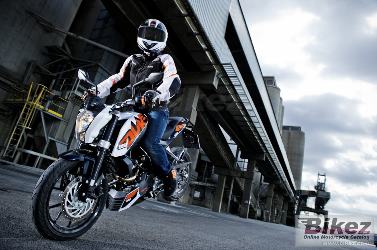 Thumbnail for KTM 125 Duke 2015
