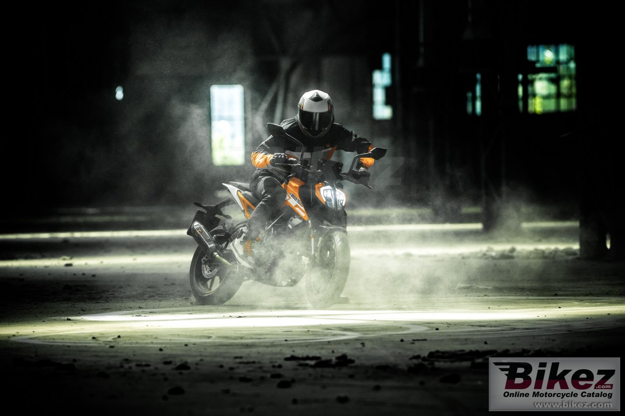 Thumbnail for KTM 125 Duke 2017