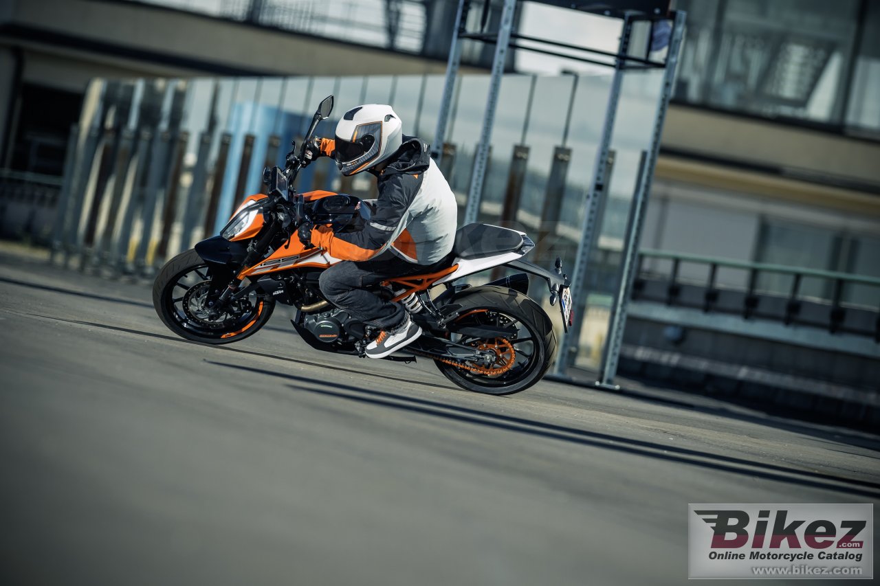 Thumbnail for KTM 125 Duke 2017