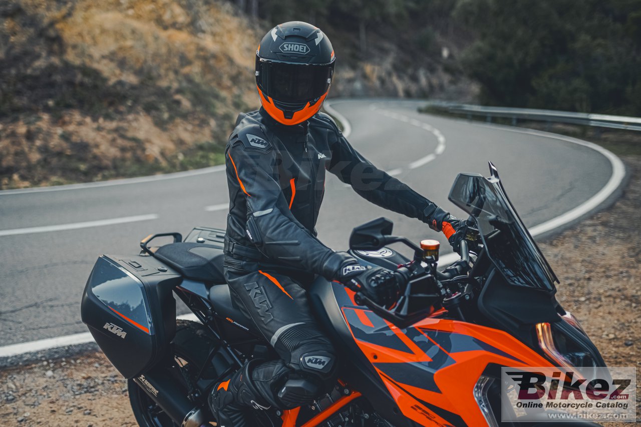 Thumbnail for KTM 1290 Super Duke GT 2022