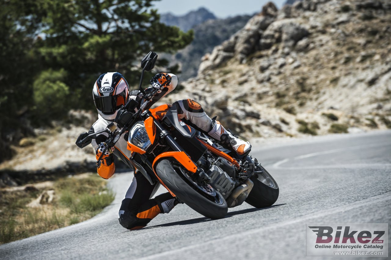 Thumbnail for KTM 1290 Super Duke R 2016