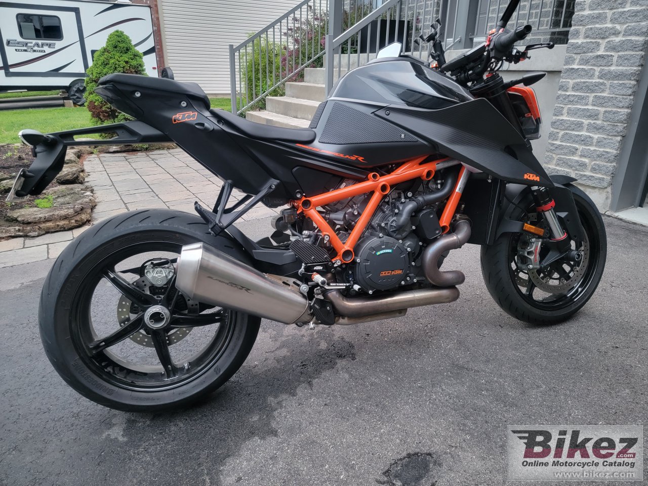 Thumbnail for KTM 1290 Super Duke R 2020