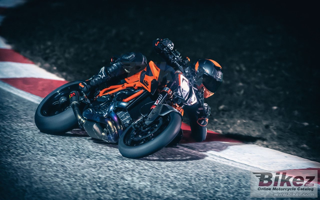 Thumbnail for KTM 1290 Super Duke R 2020