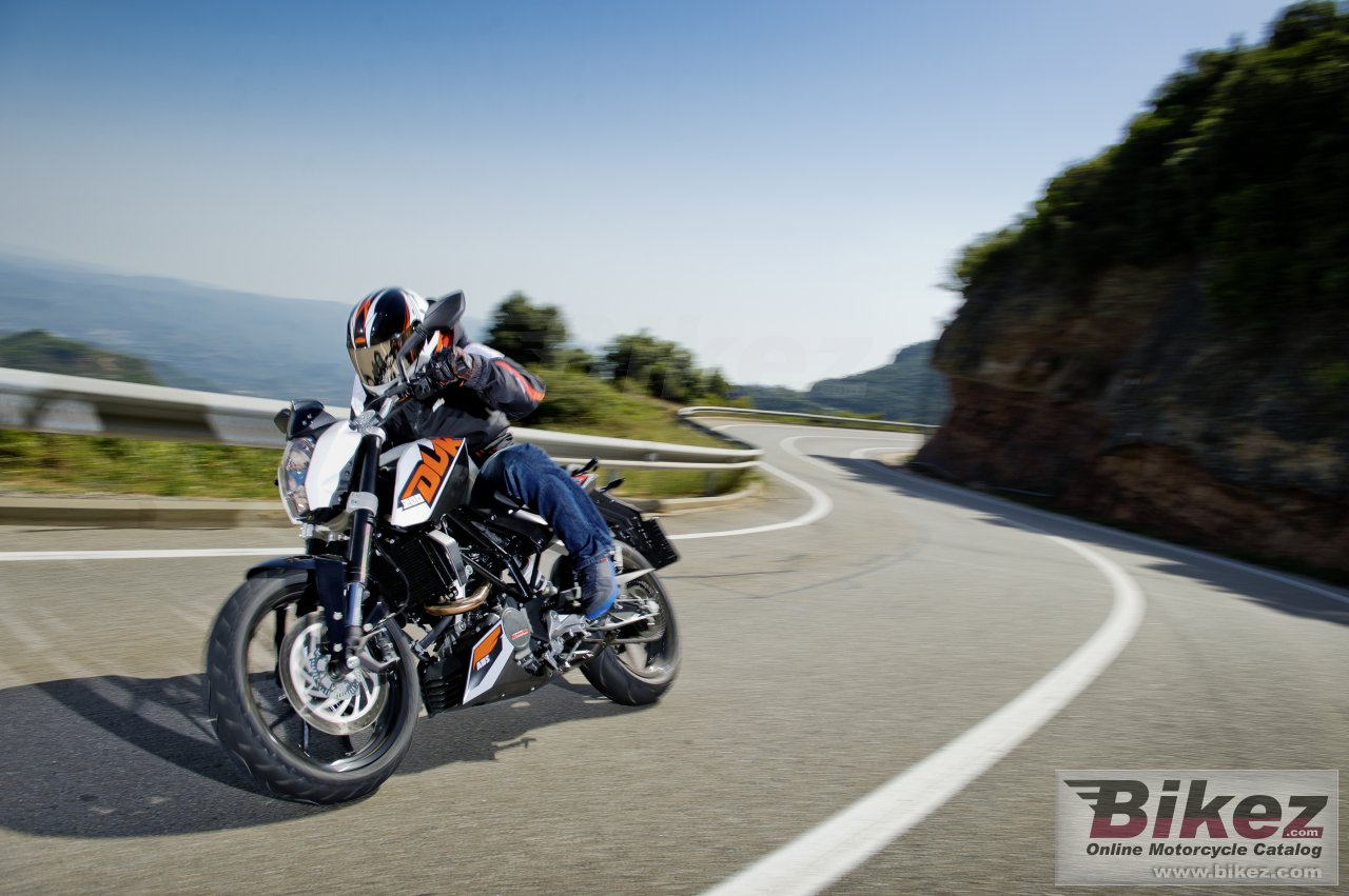 Thumbnail for KTM 200 Duke 2016