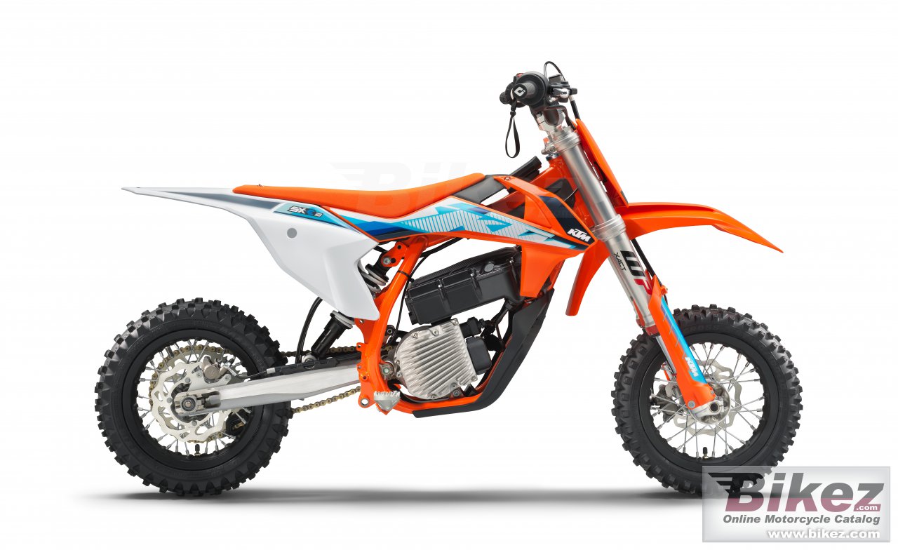 Thumbnail for KTM SX-E 3 2023