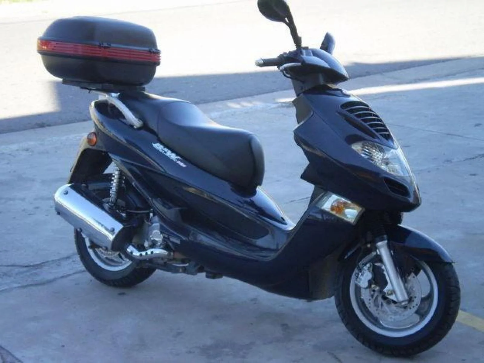 Thumbnail for Kymco Bet and Win 250 2004