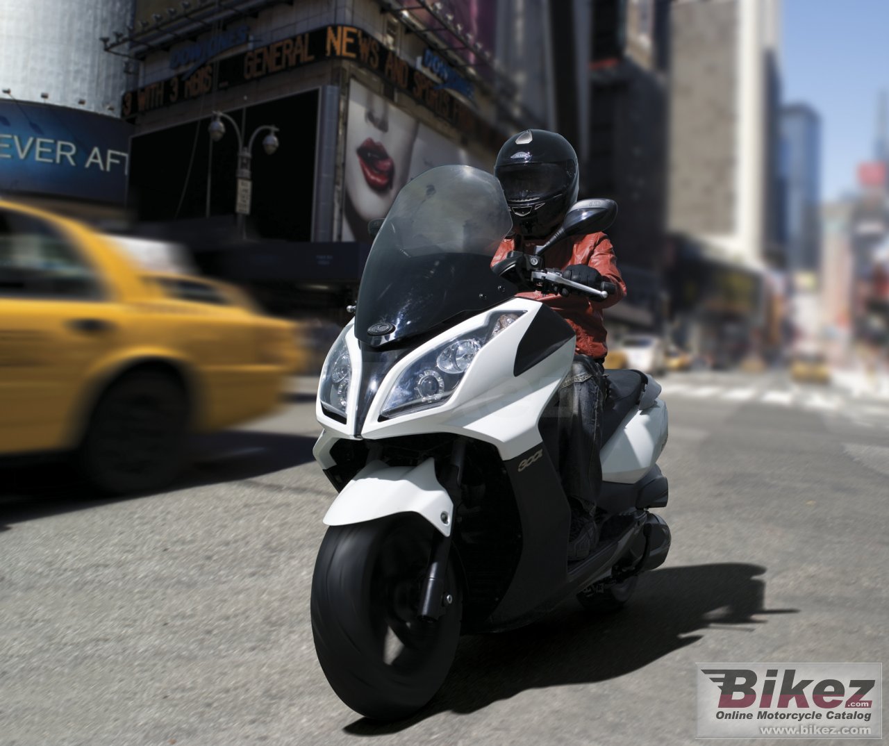 Thumbnail for Kymco Downtown 300i 2011