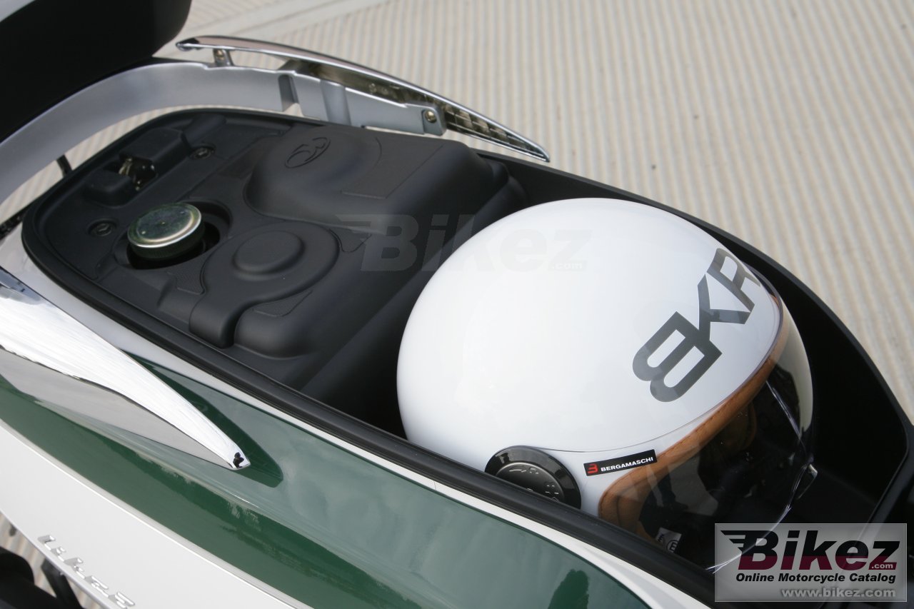Thumbnail for Kymco Like 200i LX 2012