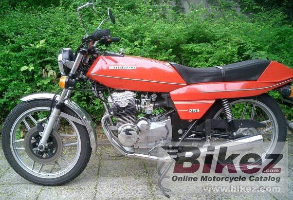 Moto Guzzi 254