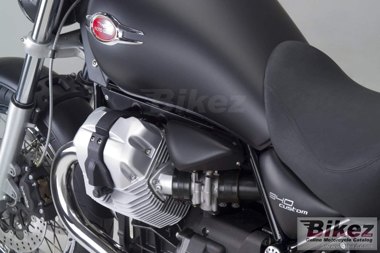 Thumbnail for Moto Guzzi 940 Custom 2007