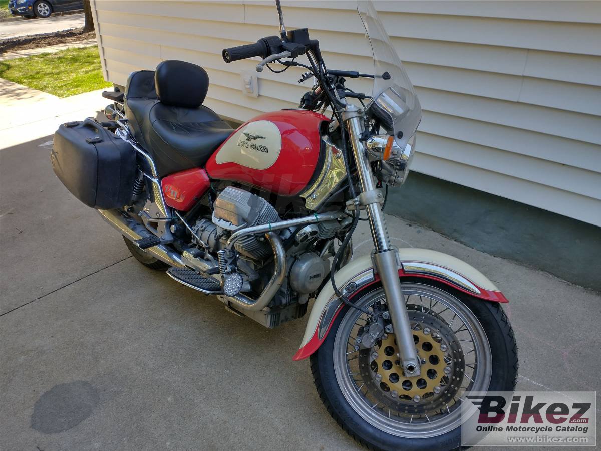 Moto Guzzi California EV