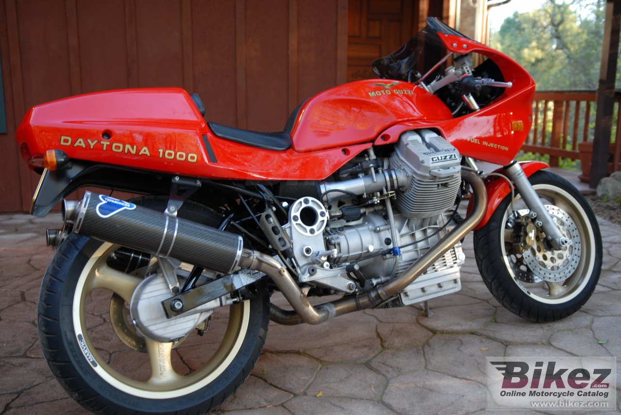 Thumbnail for Moto Guzzi Daytona 1993