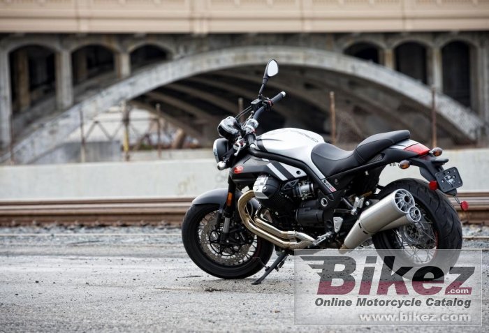 Thumbnail for Moto Guzzi Griso 8V SE 2013