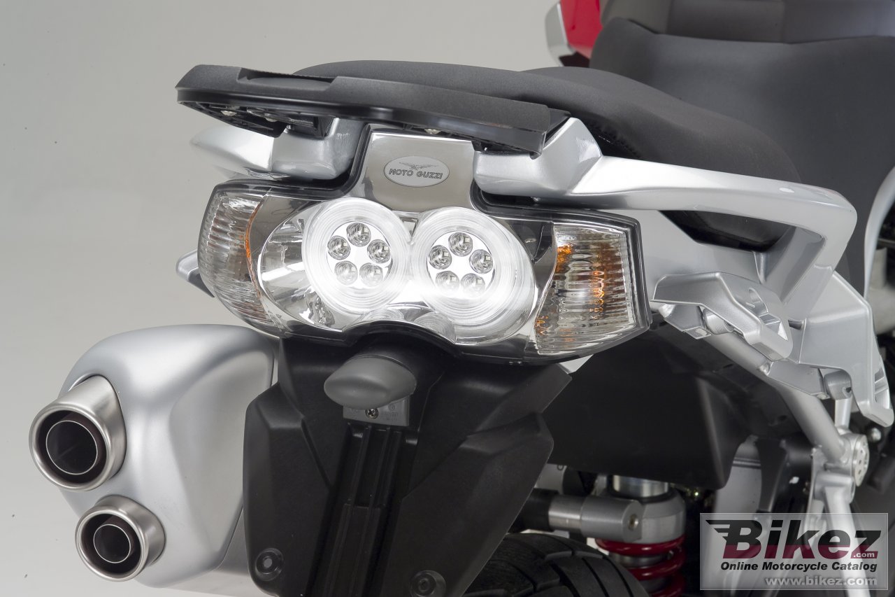 Thumbnail for Moto Guzzi Stelvio 2008