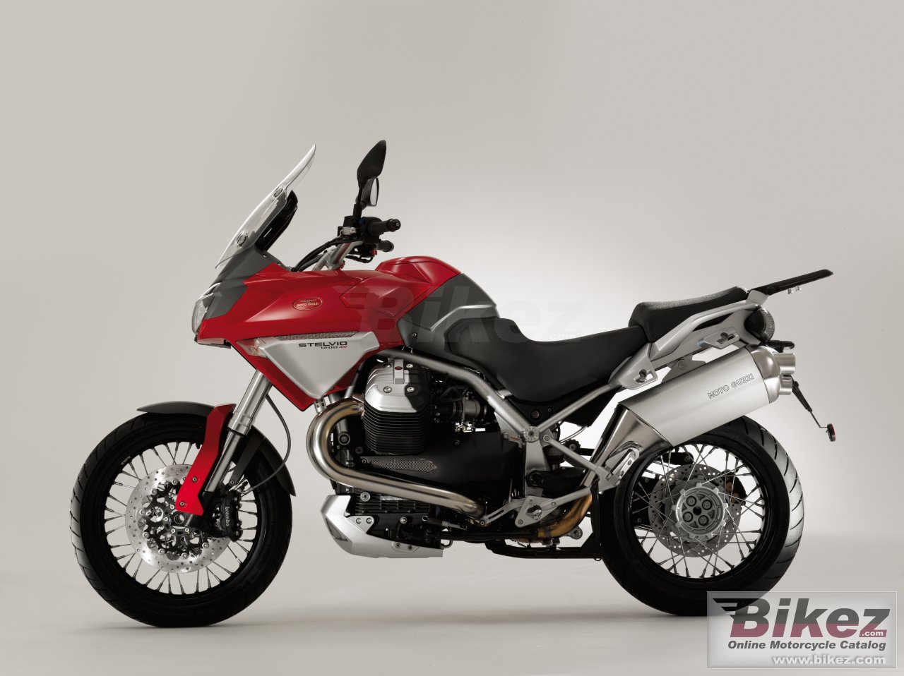 Thumbnail for Moto Guzzi Stelvio 1200 4V 2009