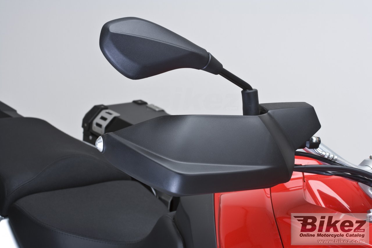 Thumbnail for Moto Guzzi Stelvio 1200 4V 2009