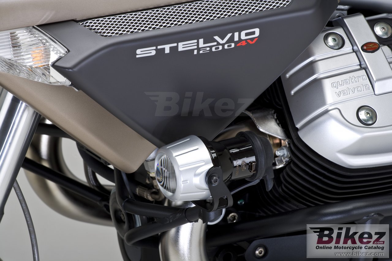 Thumbnail for Moto Guzzi Stelvio TT 2009
