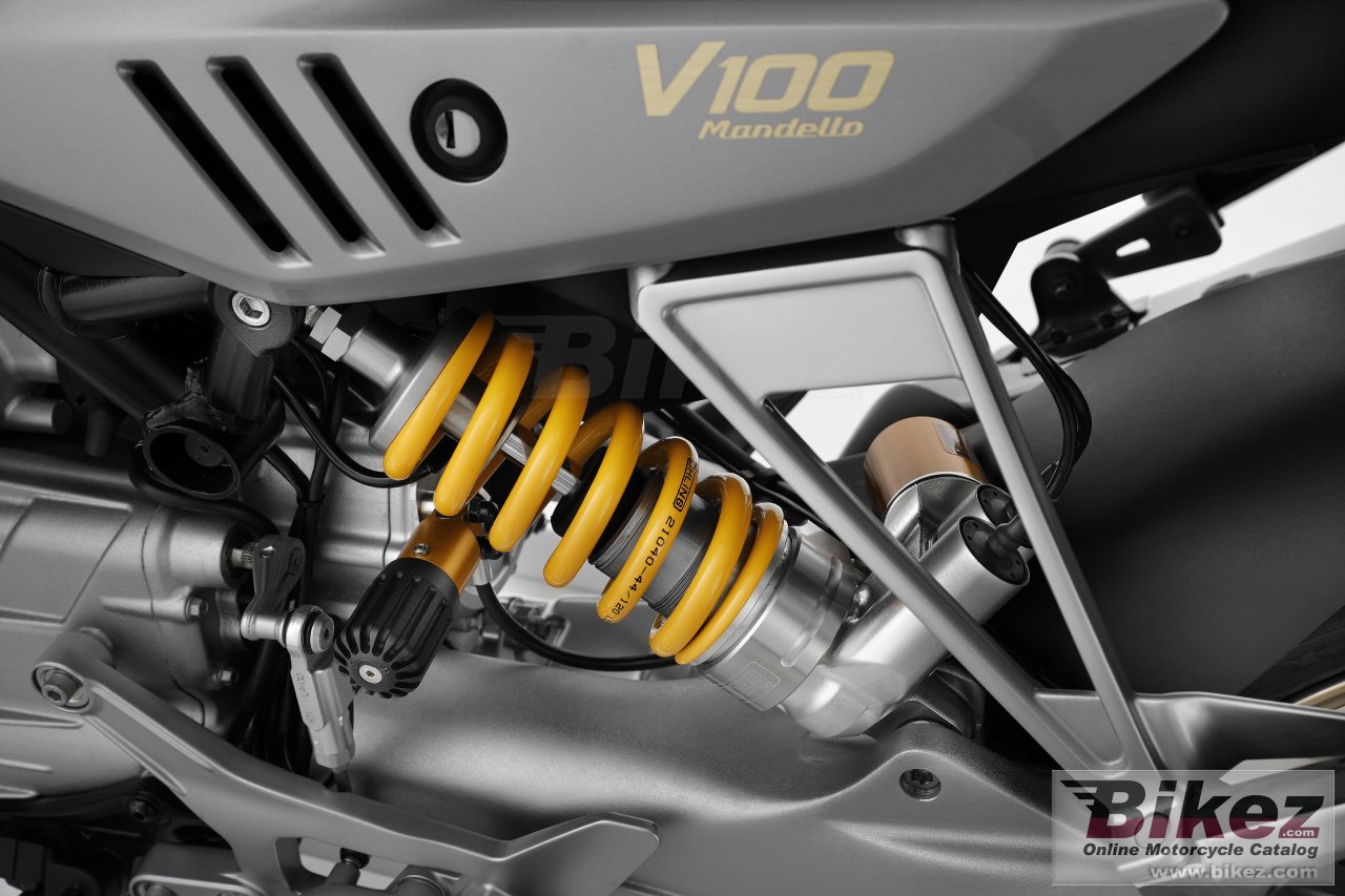 Thumbnail for Moto Guzzi V100 Mandello 2022