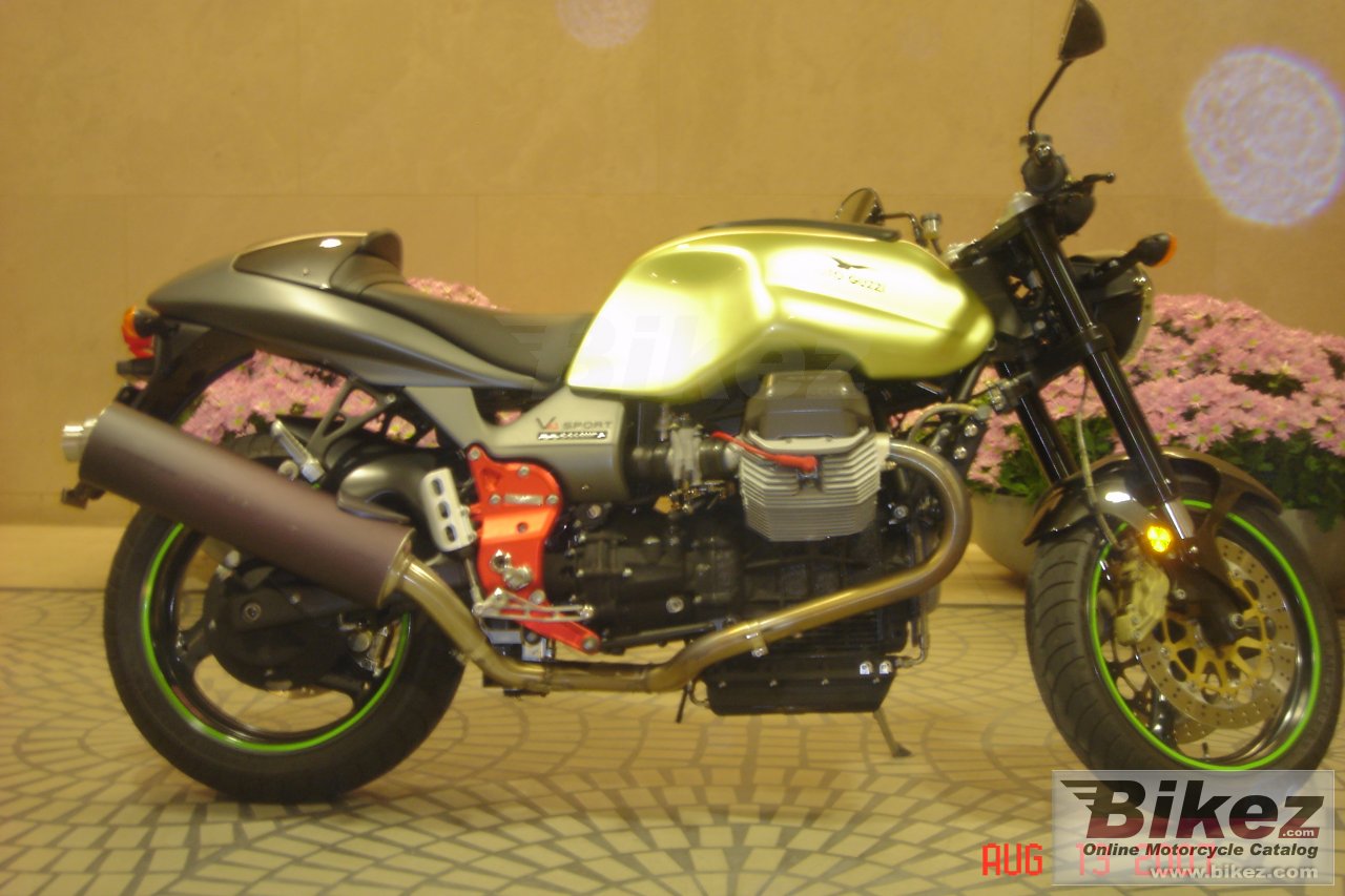 Moto Guzzi V11 Sport Naked