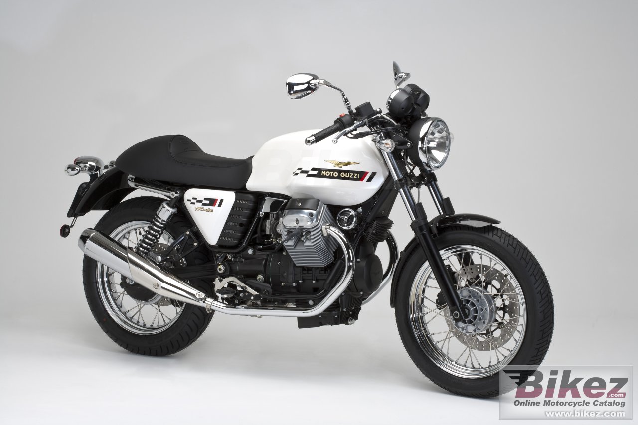 Thumbnail for Moto Guzzi V7 Cafe Classic 2011