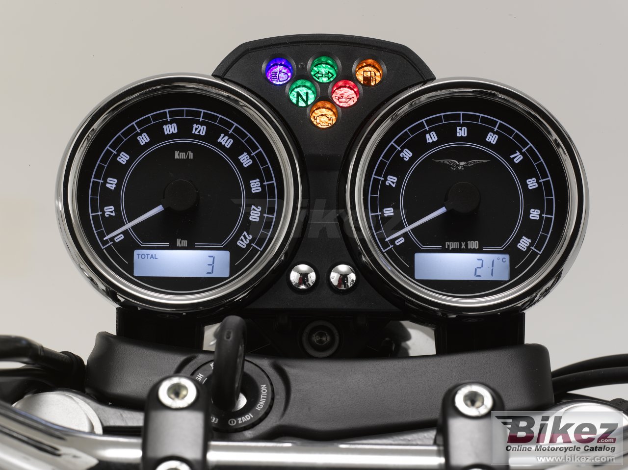 Thumbnail for Moto Guzzi V7 Classic 2012