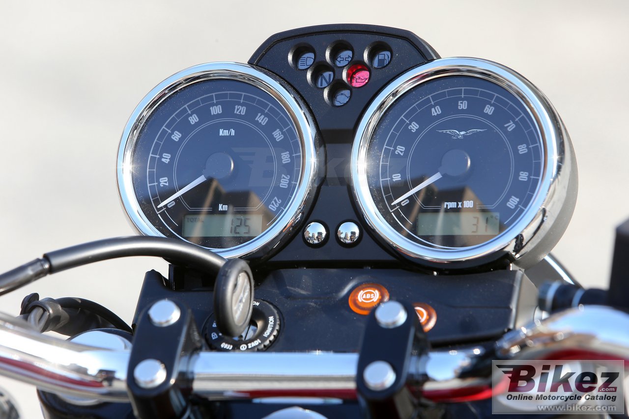 Thumbnail for Moto Guzzi V7 II Special 2015