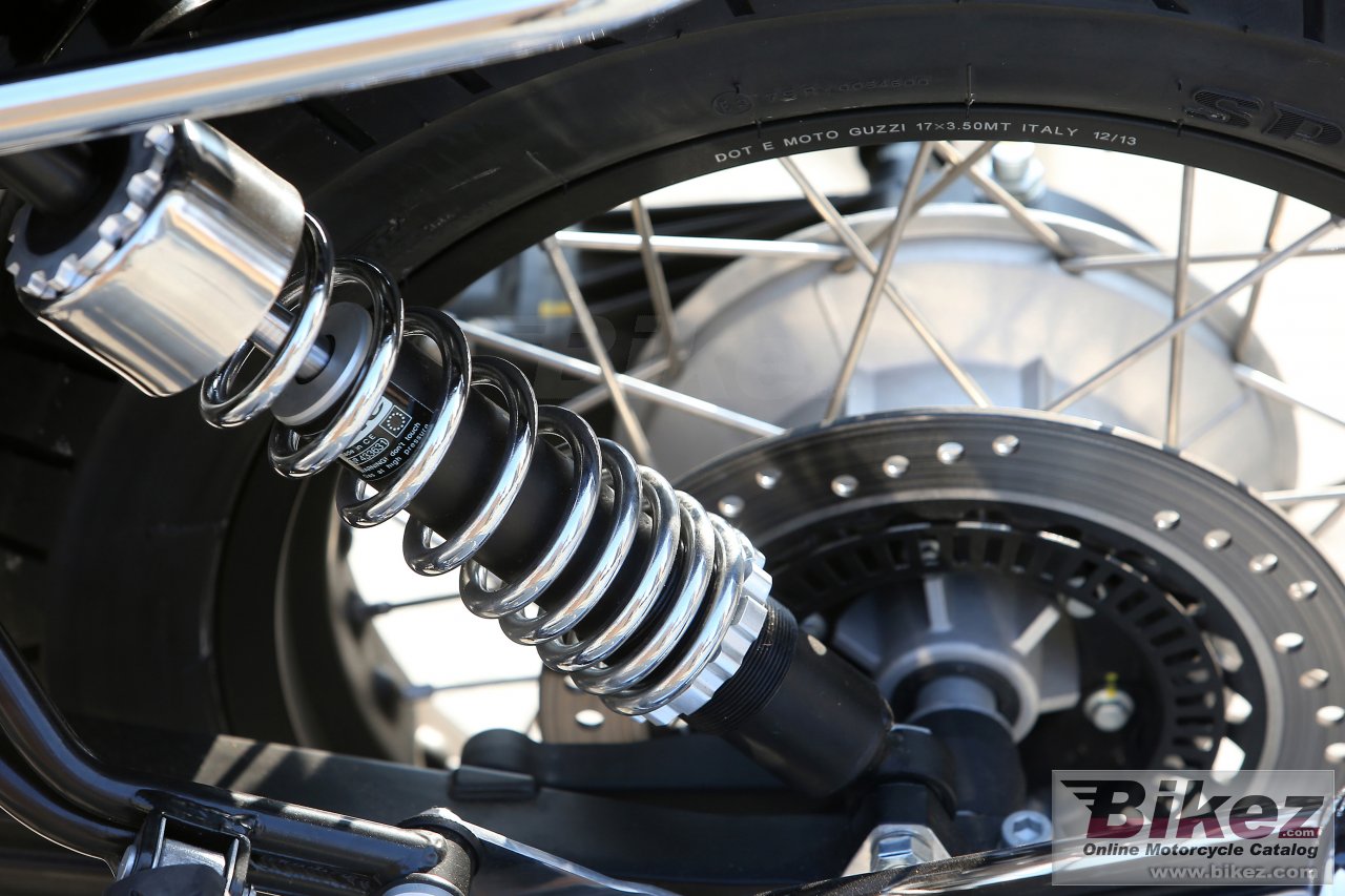 Thumbnail for Moto Guzzi V7 II Special 2015