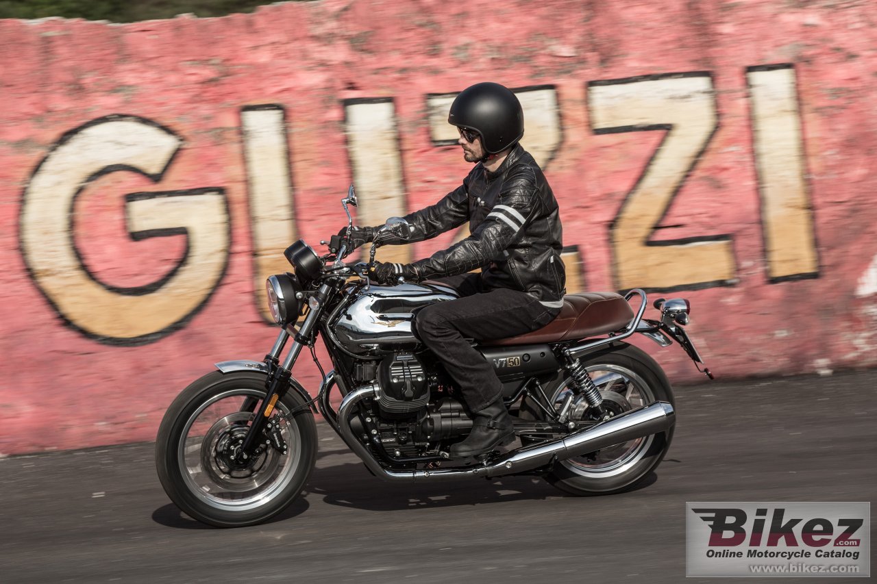 Thumbnail for Moto Guzzi V7 III Anniversario 2017