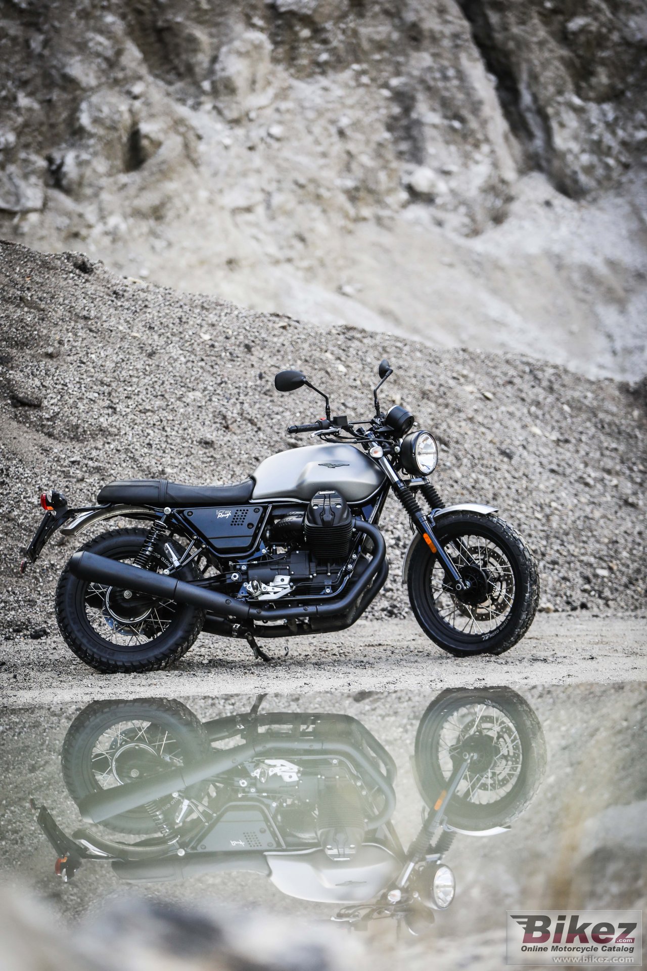 Thumbnail for Moto Guzzi V7 III Rough 2020